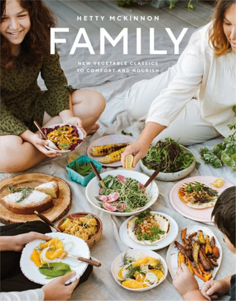 Family by Hetty Lui McKinnon - 9781760554576